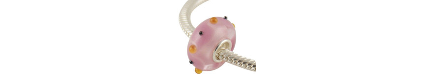 The most beautiful murano glass charms suitable for Pandora, Tedora, Trollbeads and all other charm bracelets!